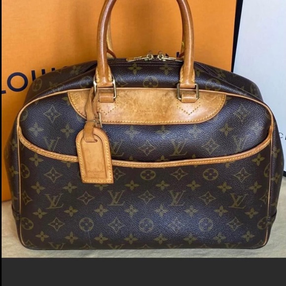 Louis Vuitton handbag - Picture 6 of 6